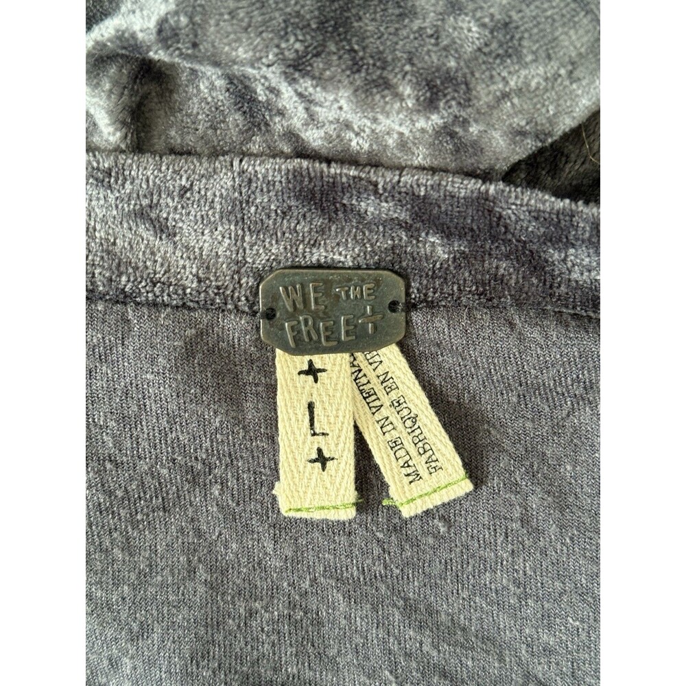 WE THE FREE People Nora Jane Crushed Velvet Gray Balloon Sleeve Top L Oversized - Picture 6 of 11